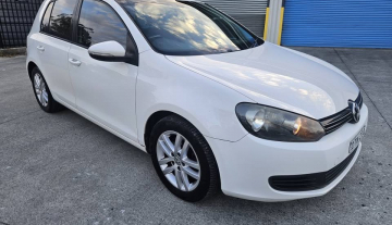 2010 Volkswagen golf 2.0lt tsi automatic hatch easy second chance finance2.jpg